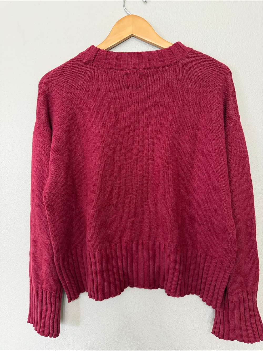 GAP Women's Crewneck Sweater — Berry Women’s Large - Picture 2 of 6